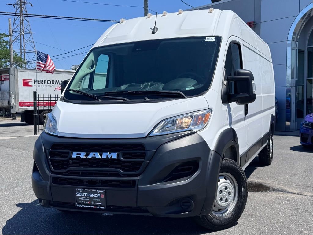 Used 2025 RAM ProMaster 2500 w/ Storage Group image 3