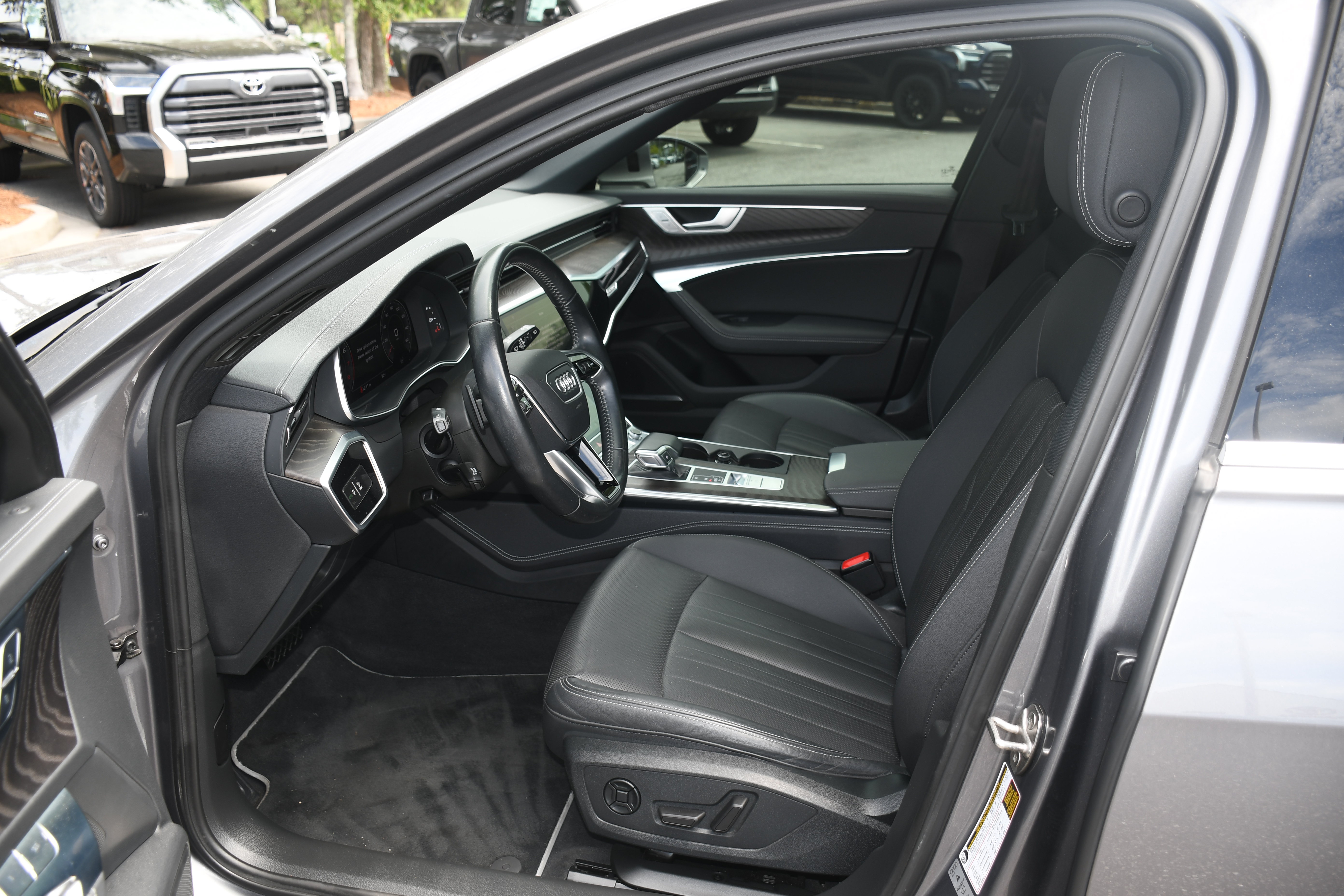 Used 2021 Audi A6 3.0T allroad Premium Plus w/ Executive Package AWD/4WD image 7