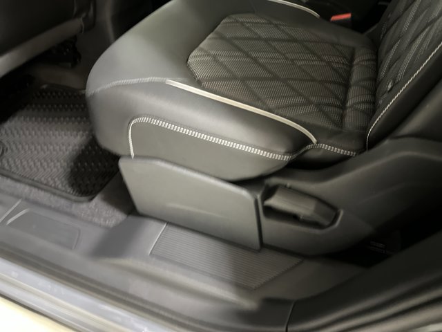 New 2026 Volkswagen Atlas SEL Premium R-Line image 23