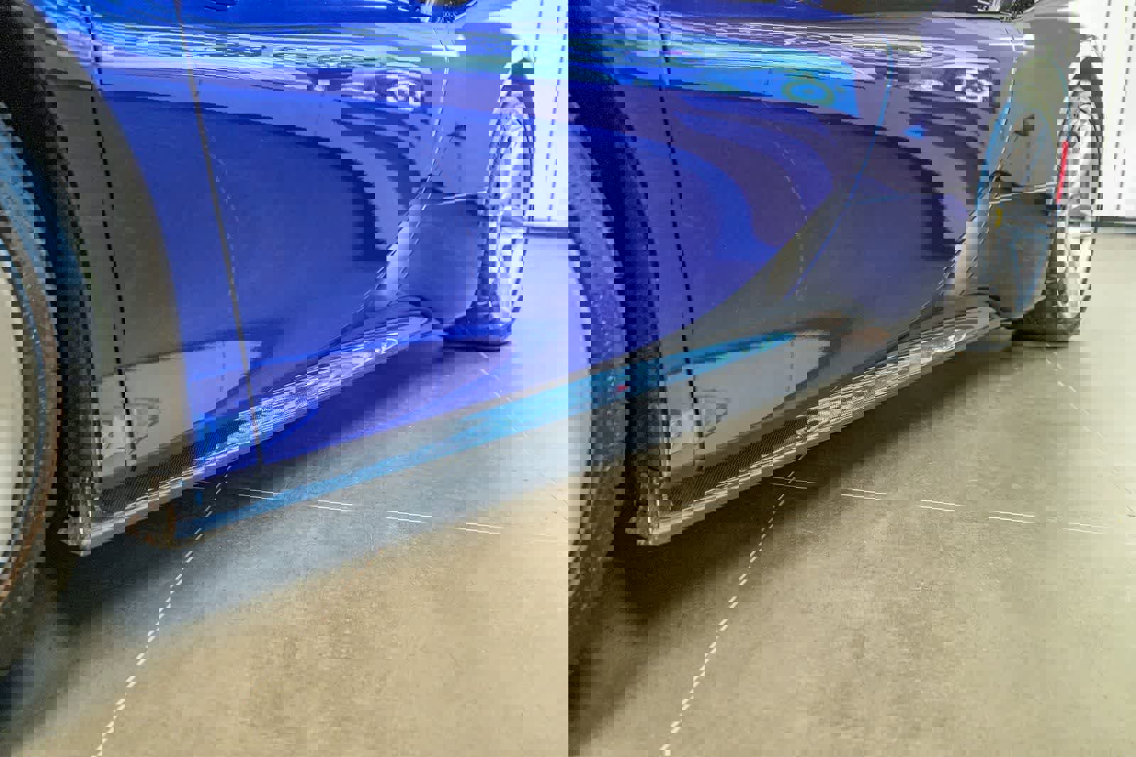 Used 2022 Ferrari SF90 Spider image 28