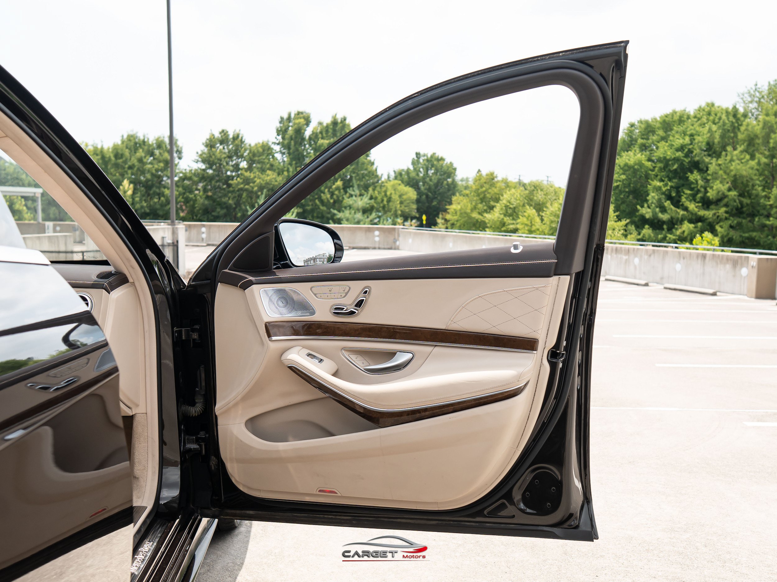 Used 2015 Mercedes-Benz S 550 4MATIC Sedan image 41