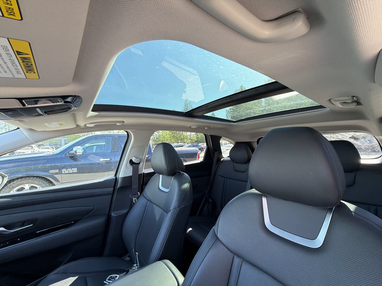 Used 2025 Hyundai Tucson Limited AWD/4WD image 20