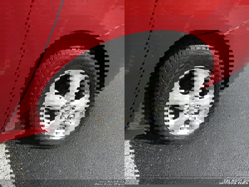 Used 2010 Hyundai Elantra SE image 20