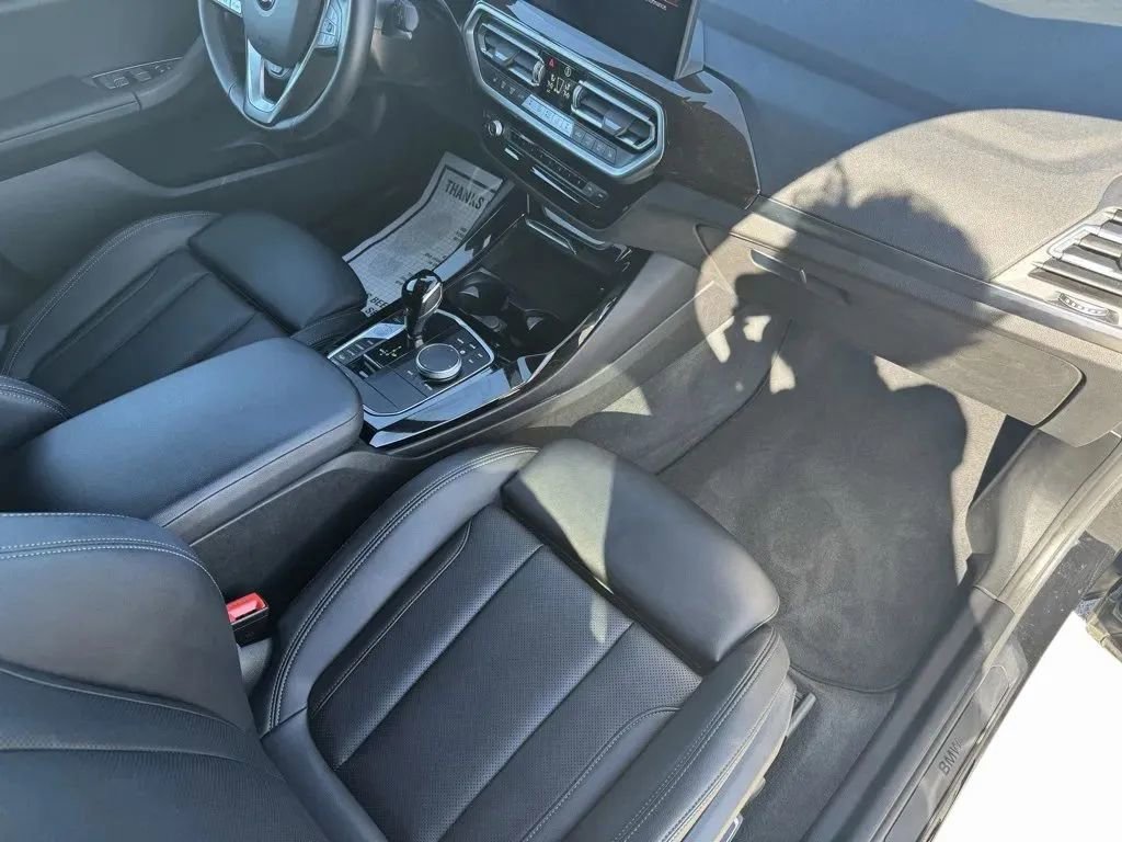 Used 2024 BMW X3 xDrive30i w/ Premium Essential Package image 15