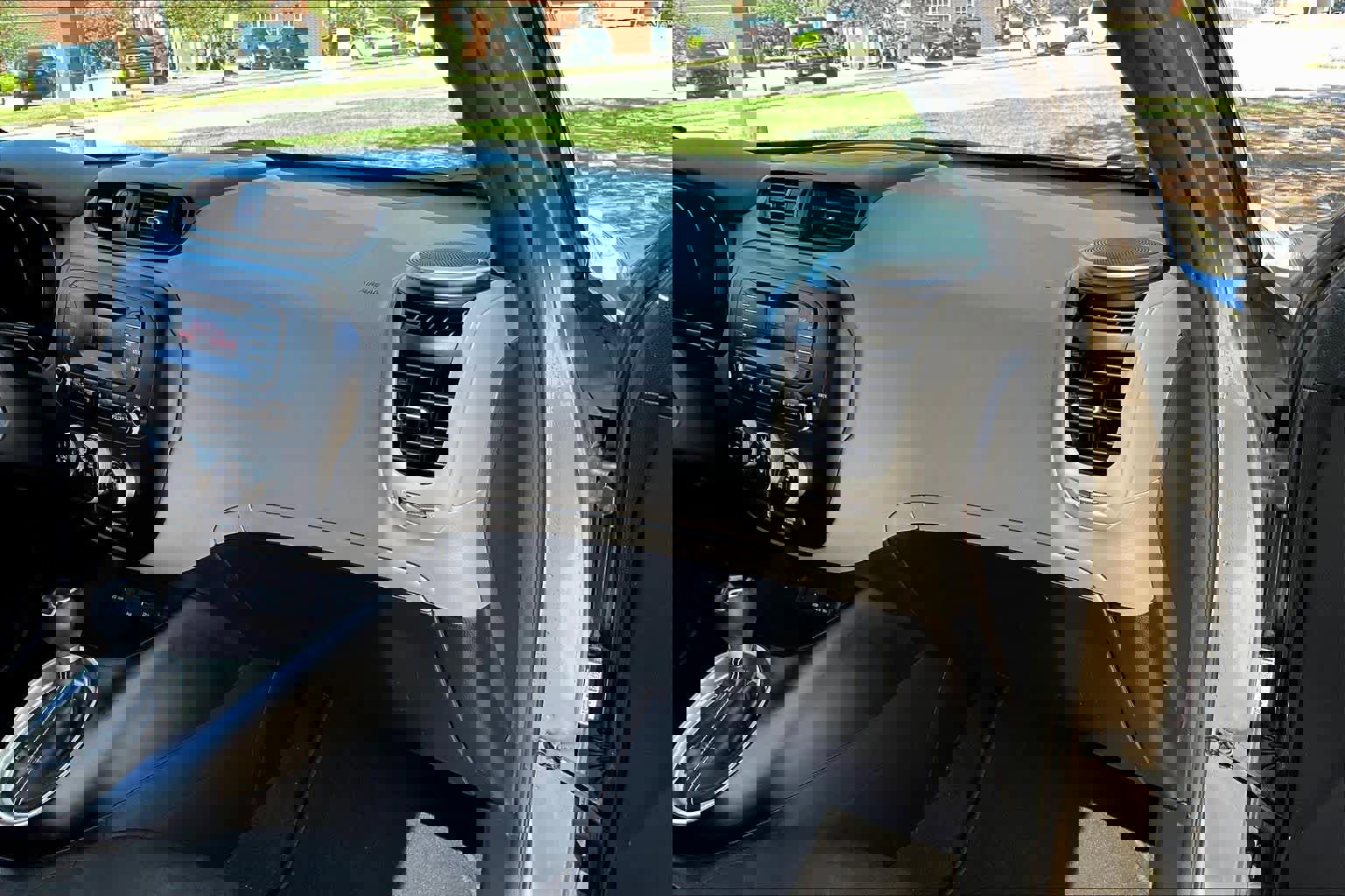 Used 2014 Kia Soul + FWD image 18