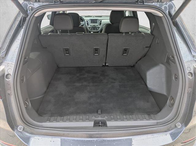 Used 2023 Chevrolet Equinox LT w/ Driver Convenience Package image 6