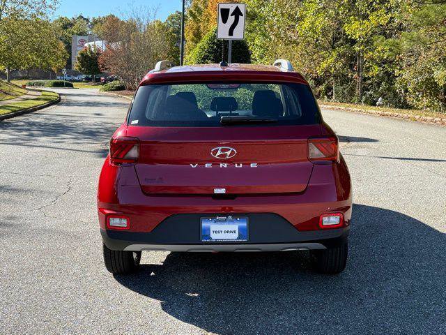 New 2026 Hyundai Venue SEL image 5