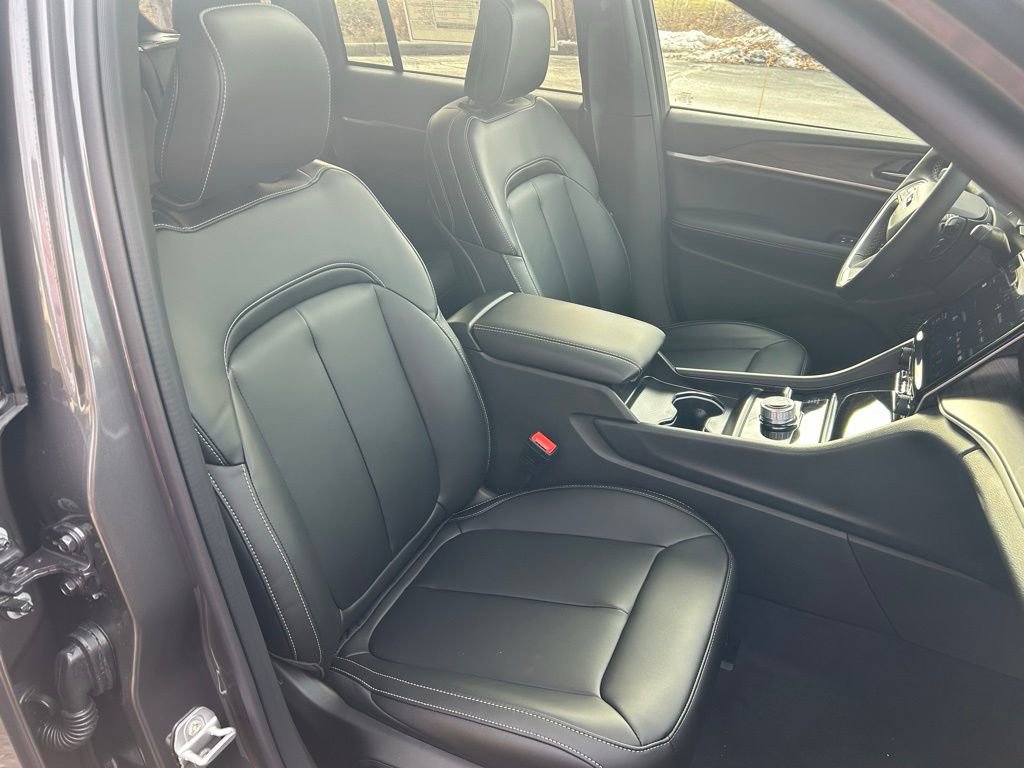New 2025 Jeep Grand Cherokee Limited image 20