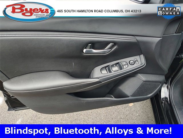 Used 2023 Nissan Sentra SV image 11