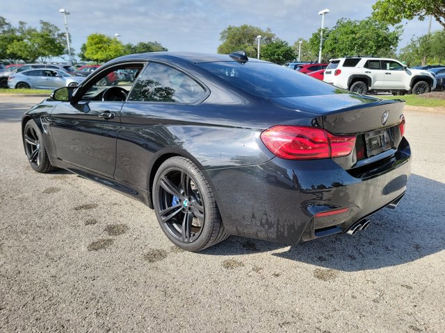 Used 2018 BMW M4 Coupe RWD image 7