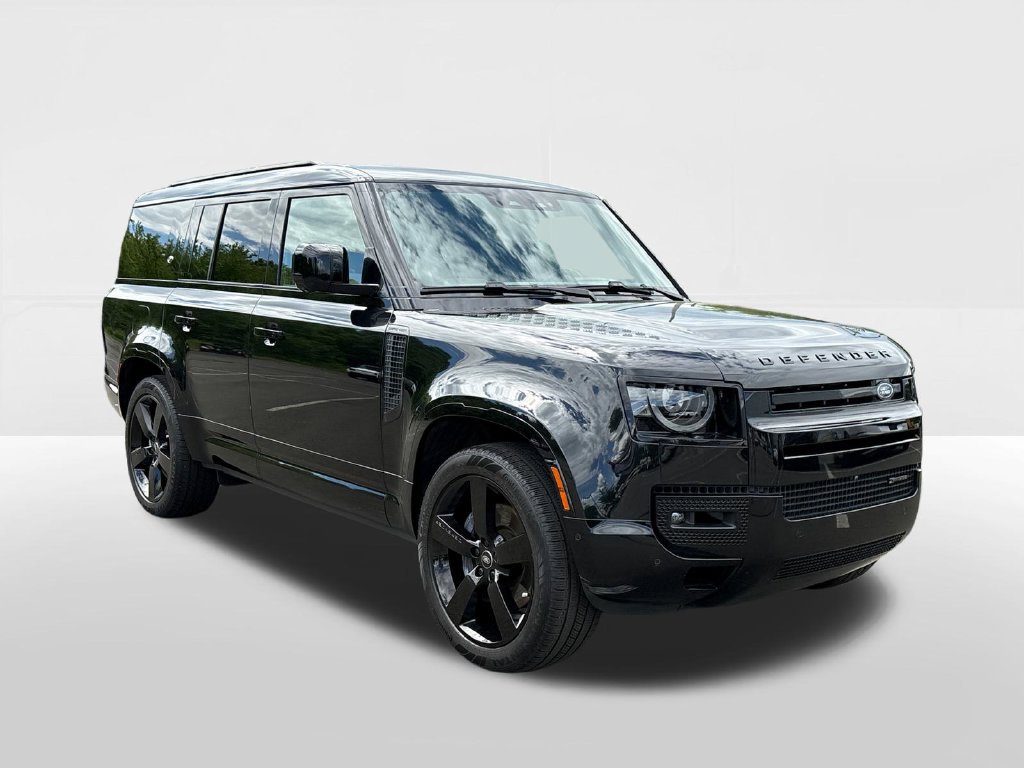 Certified 2023 Land Rover Defender 130 X-Dynamic SE AWD/4WD image 5