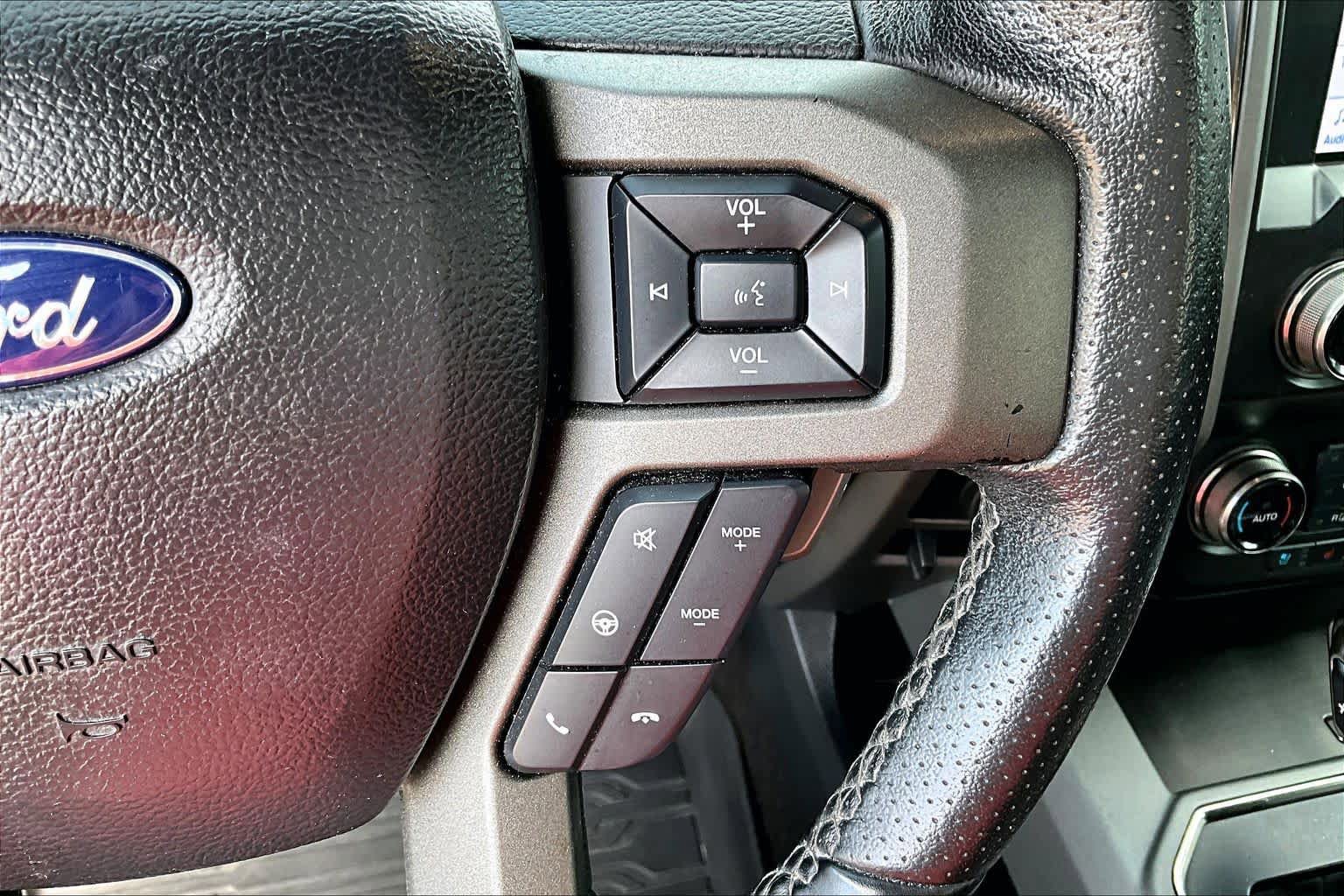 Used 2020 Ford F150 Raptor w/ Equipment Group 802A Luxury AWD/4WD image 22