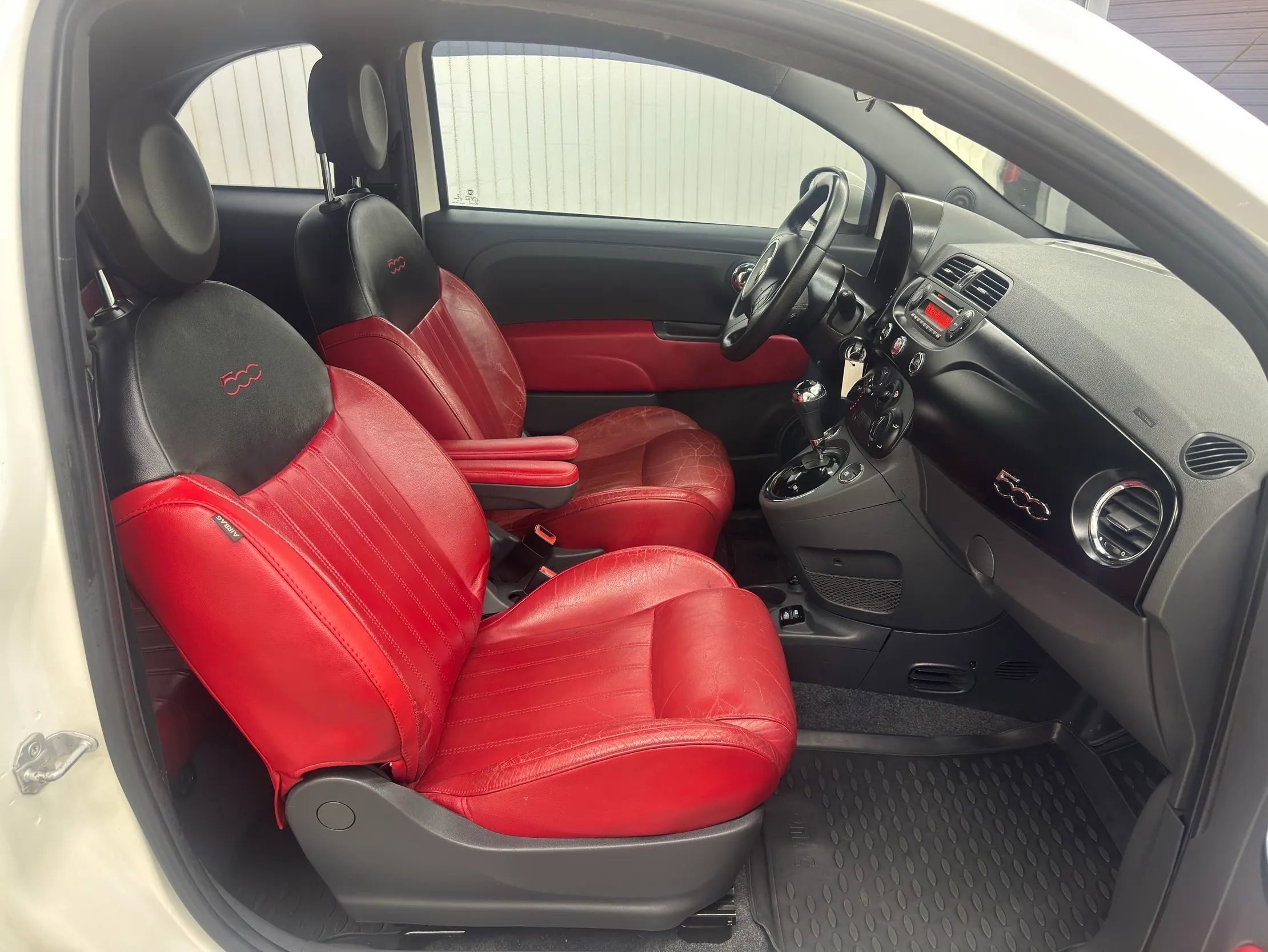 Used 2015 FIAT 500 Sport w/ Sport Appearance Group image 10