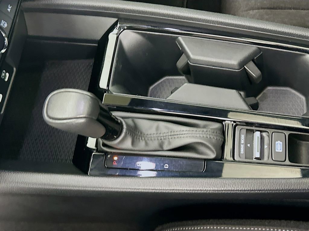 Used 2023 Honda Accord Sport image 16