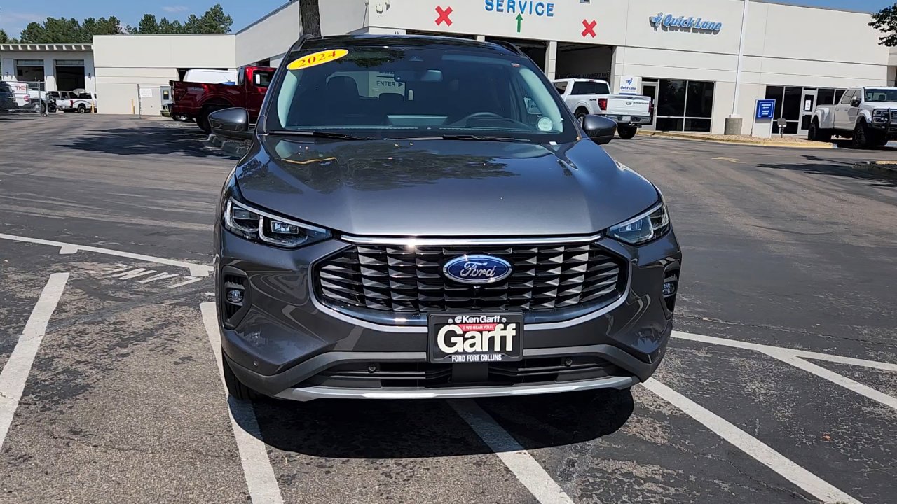 New 2024 Ford Escape SE w/ PHEV Premium Package image 14
