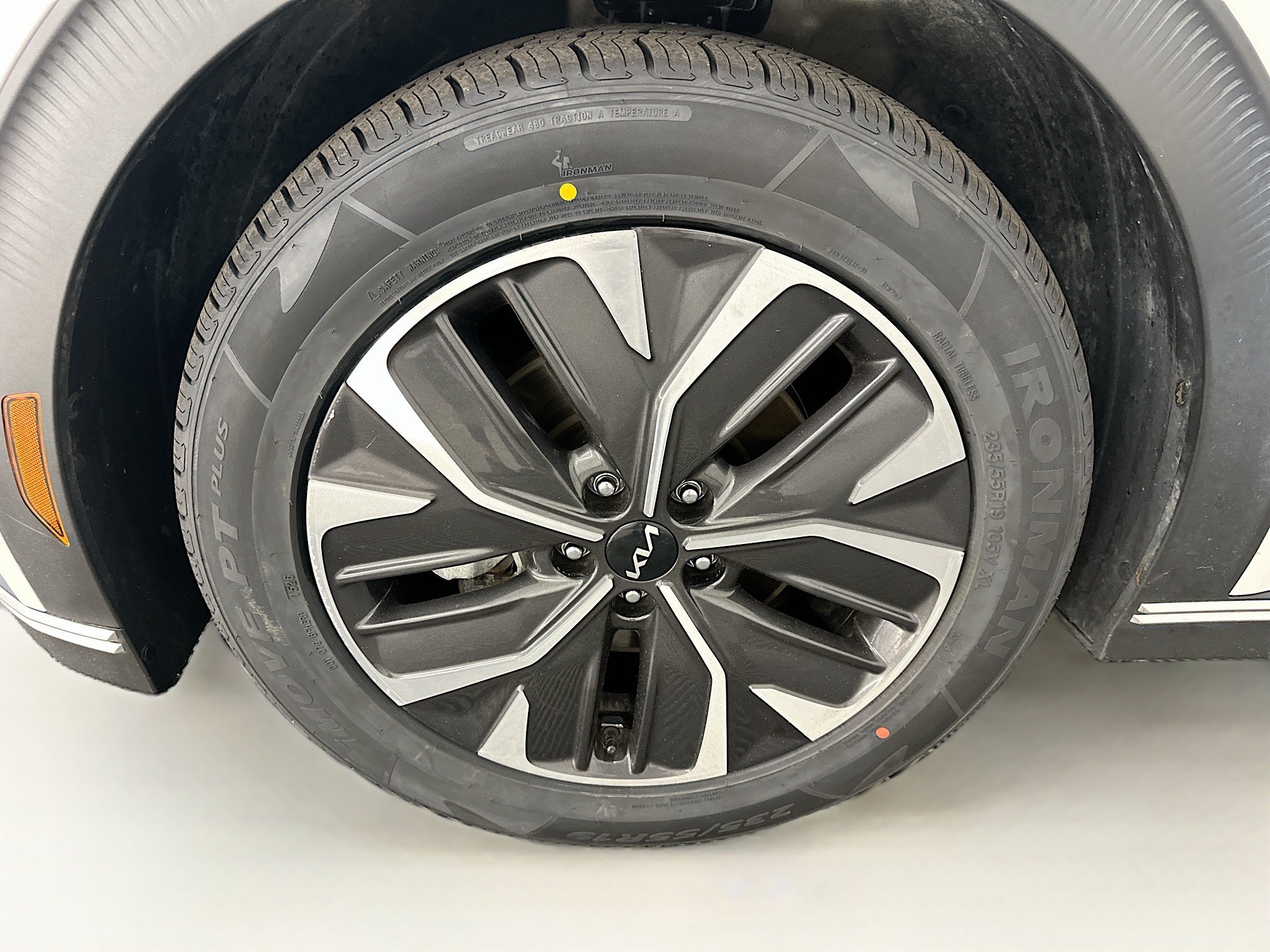 Used 2024 Kia EV6 Light AWD/4WD image 35