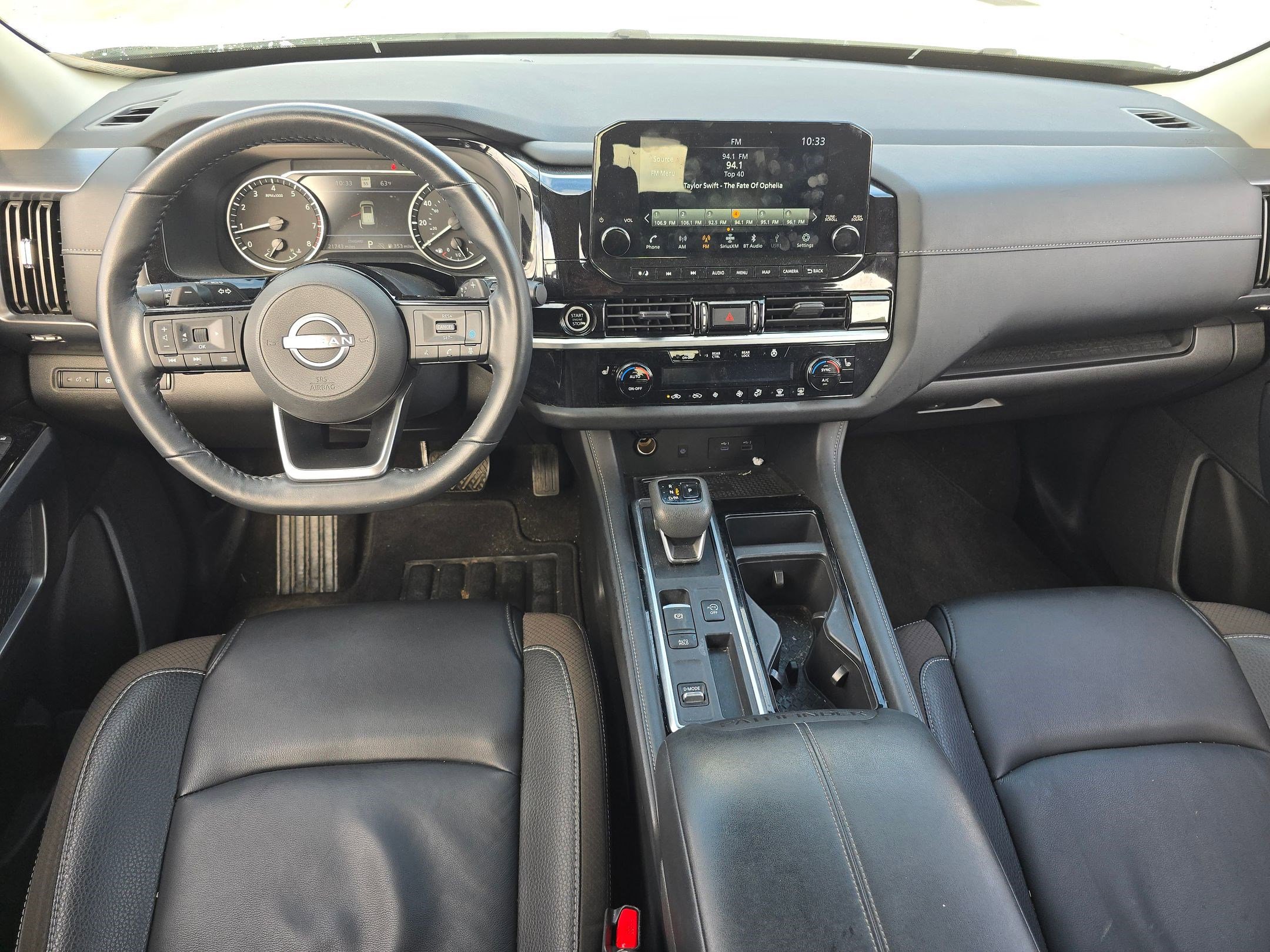 Used 2024 Nissan Pathfinder SL image 13