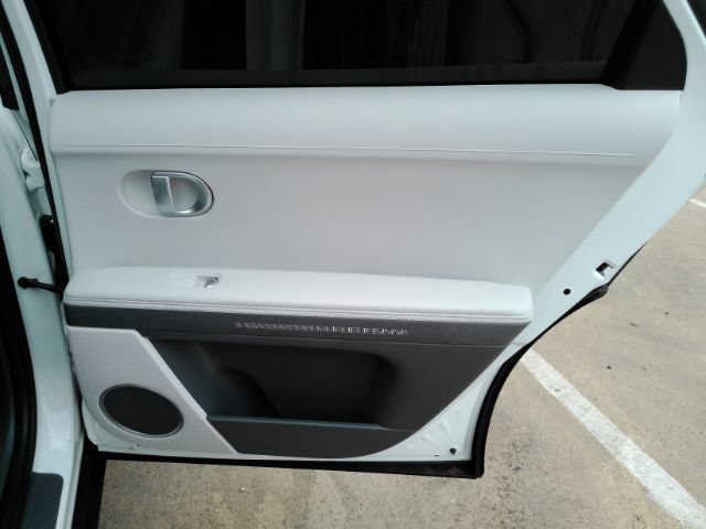Used 2022 Hyundai Ioniq 5 SEL w/ Cargo Package RWD image 22
