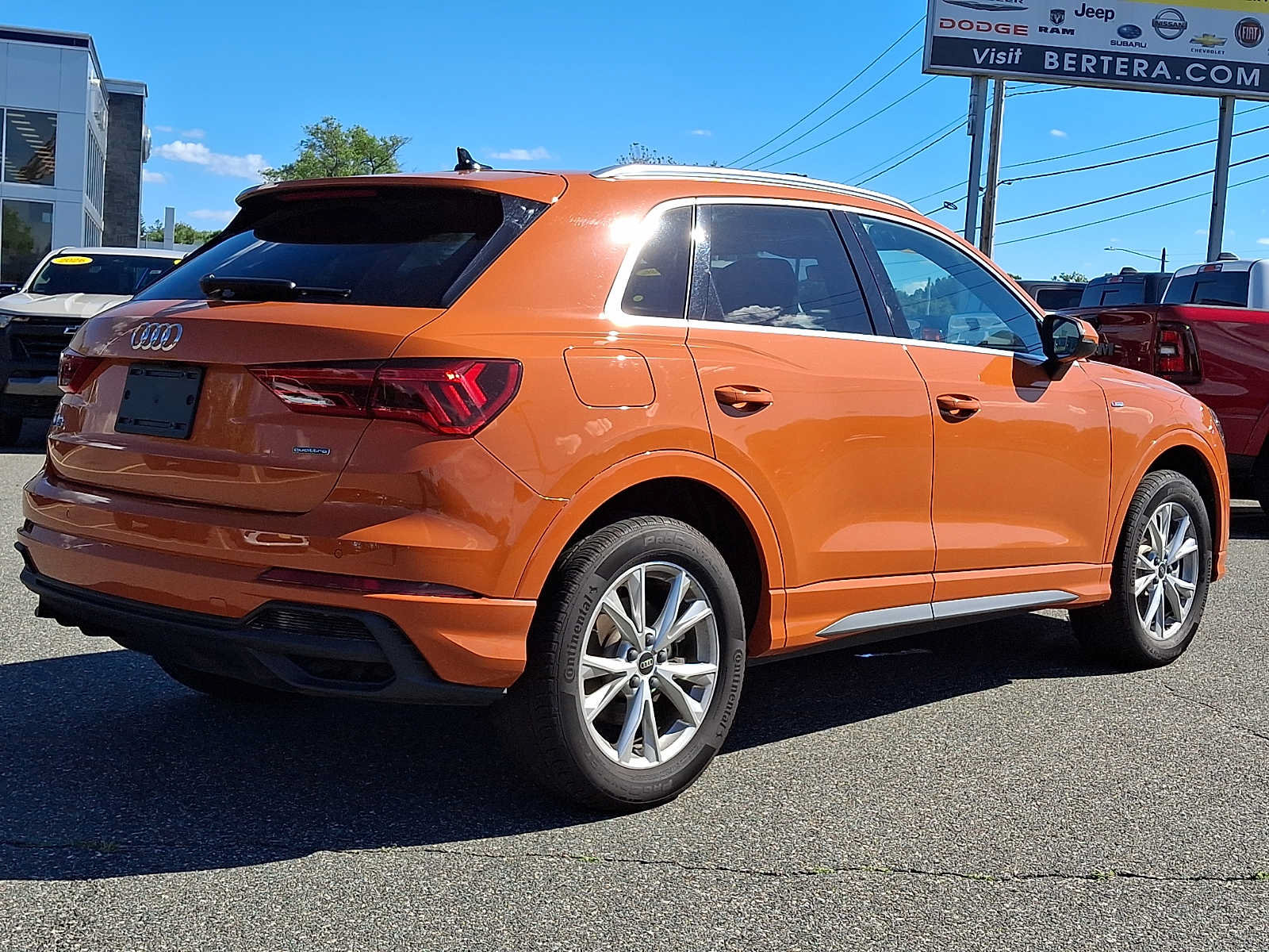 Used 2025 Audi Q3 2.0T Premium AWD/4WD image 6