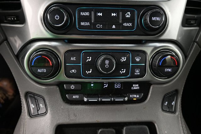 Used 2019 Chevrolet Suburban LT AWD/4WD image 18