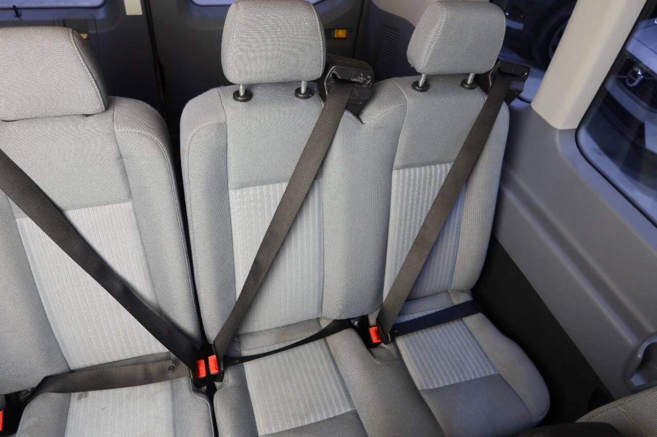 Used 2016 Ford Transit 350 XL image 19