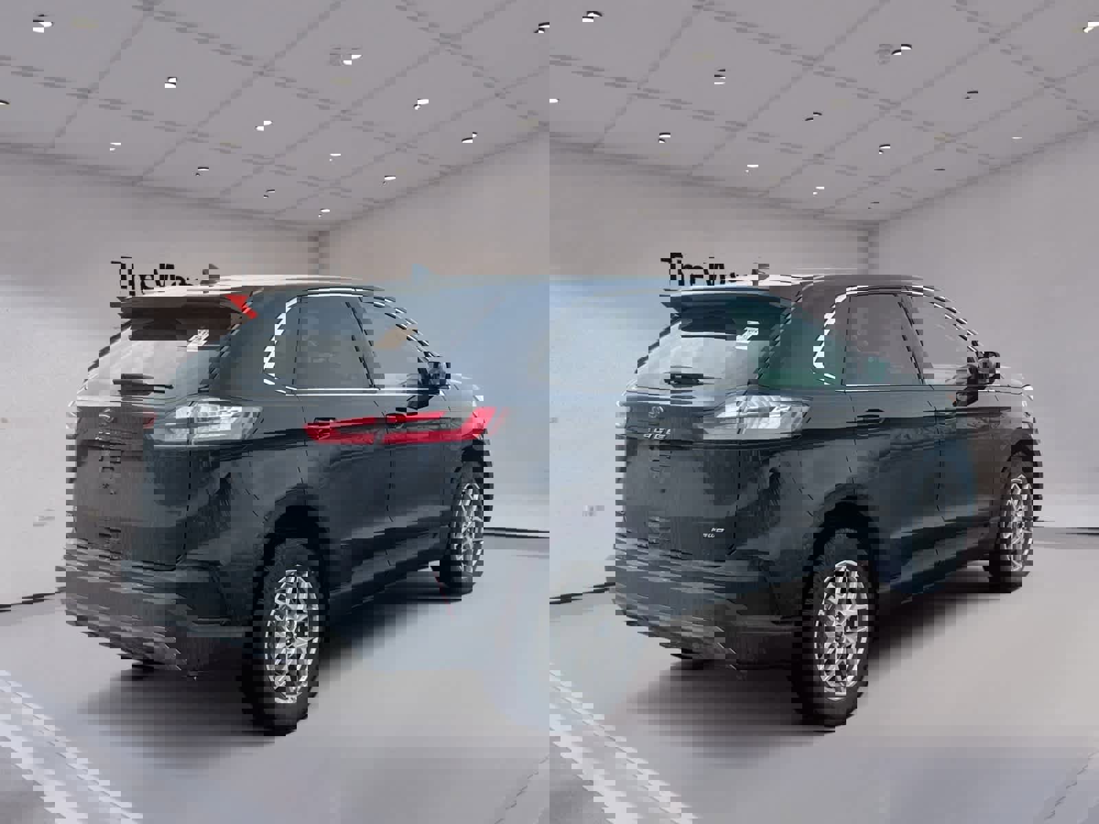 Certified 2024 Ford Edge SEL w/ Convenience Package image 5