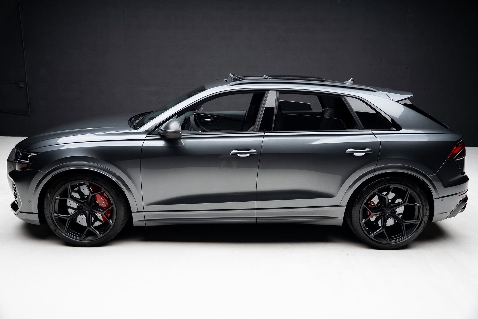 Used 2026 Audi RS Q8 performance image 16