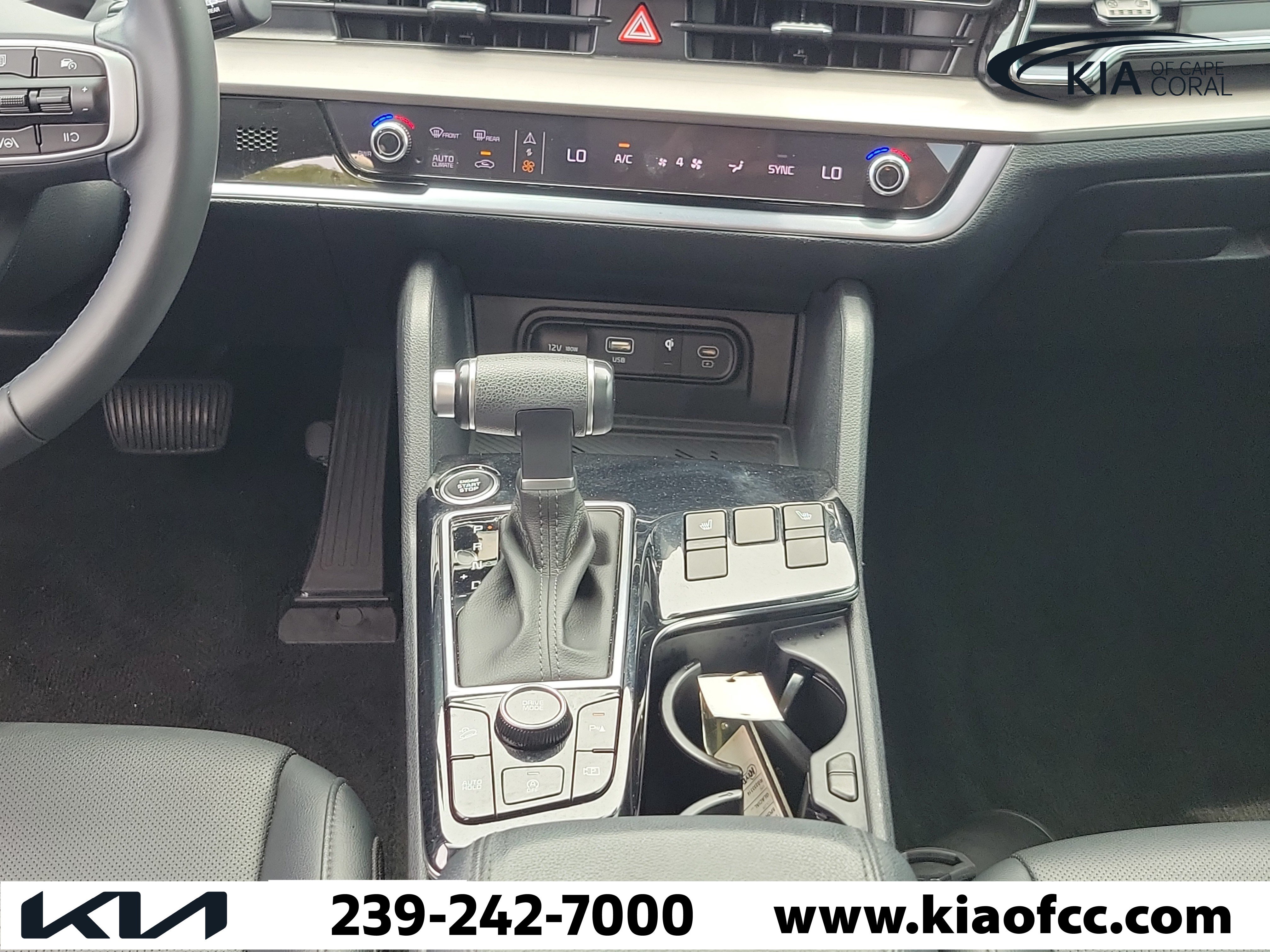 Certified 2024 Kia Sportage EX FWD image 18