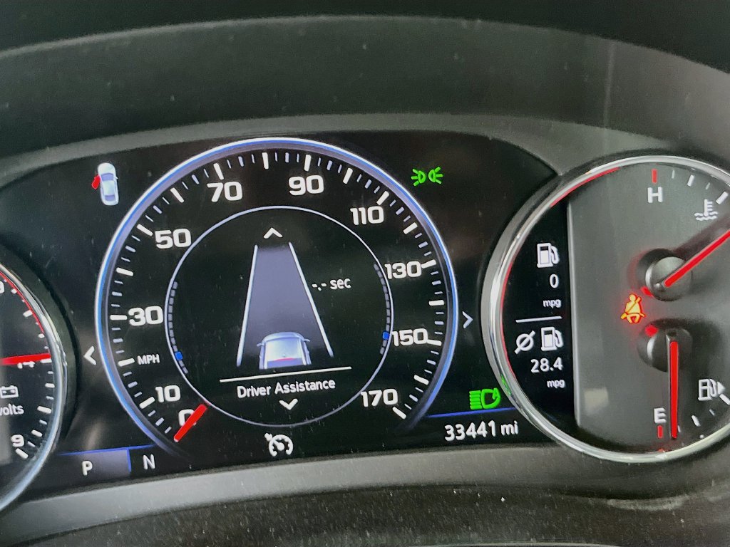 Used 2024 Chevrolet Malibu LT FWD image 12