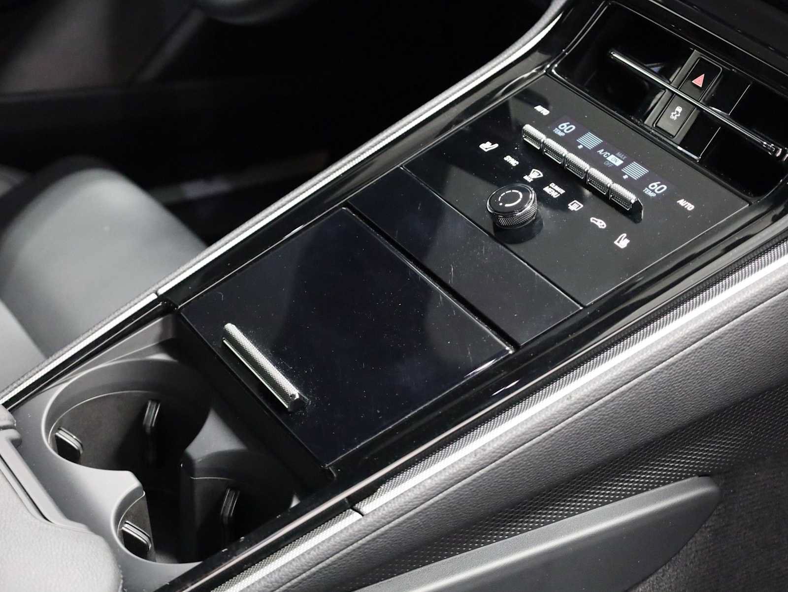 Certified 2024 Porsche Panamera 4 AWD/4WD image 20