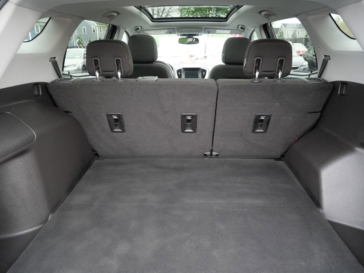 Used 2019 GMC Terrain SLE w/ Driver Convenience Package AWD/4WD image 36