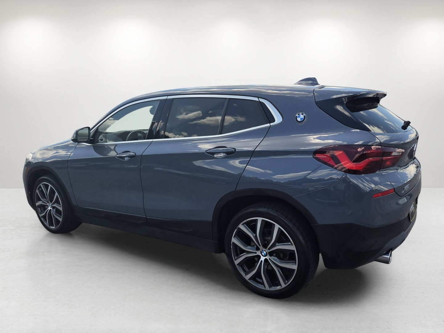 Used 2021 BMW X2 sDrive28i w/ Premium Package FWD image 7
