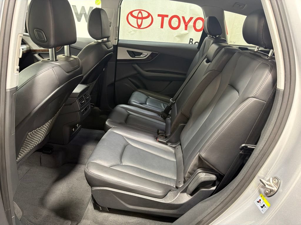 Used 2019 Audi Q7 2.0T Premium w/ Convenience Package AWD/4WD image 20