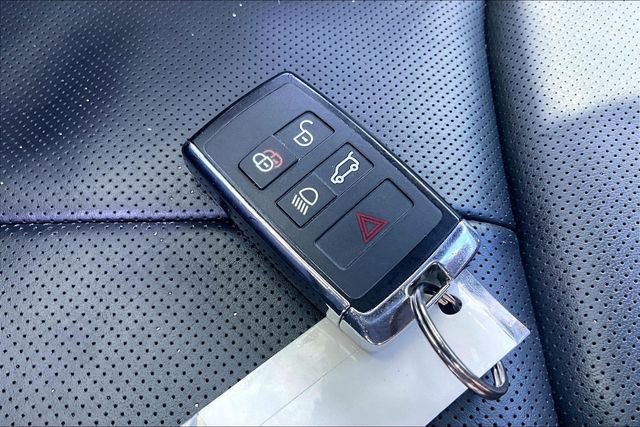 Used 2023 Land Rover Range Rover Sport SE Dynamic image 36