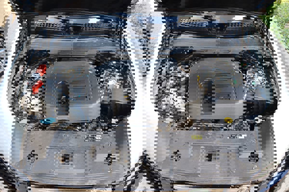 Used 2020 Land Rover Defender 110 X image 50