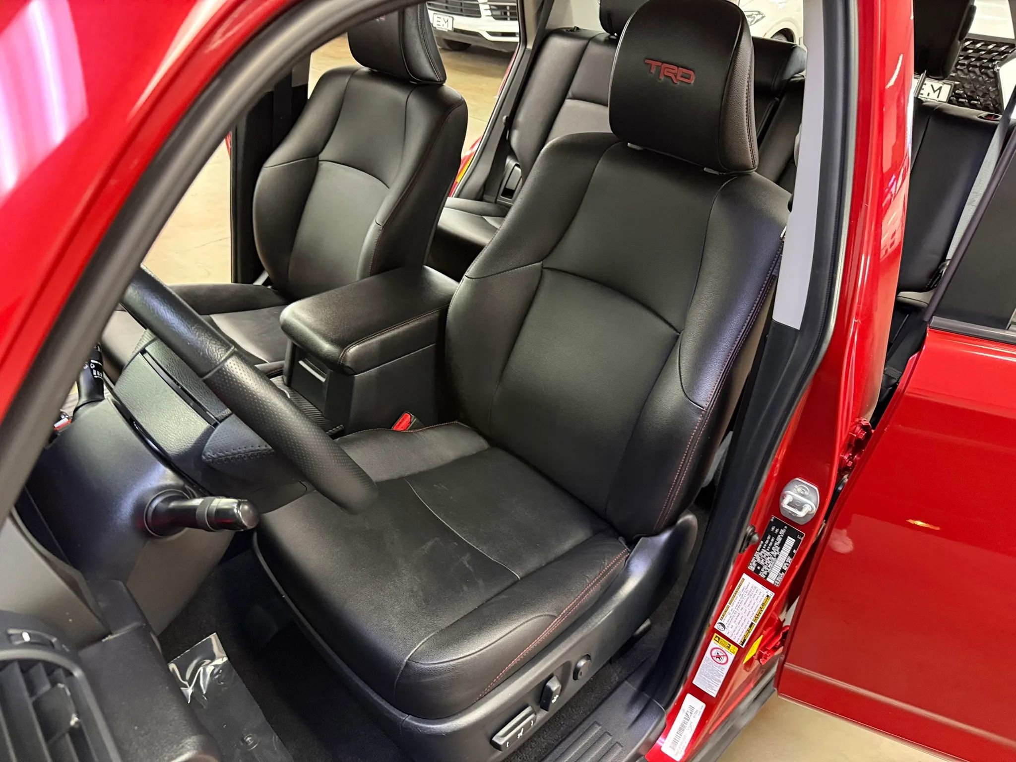 Used 2017 Toyota 4Runner TRD Pro AWD/4WD image 10