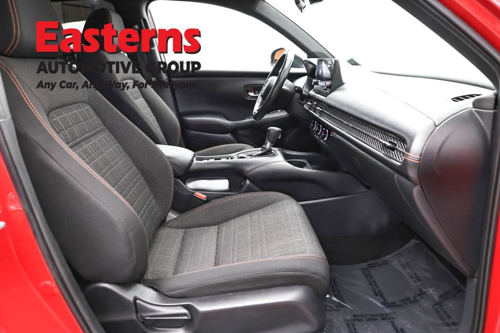 Used 2025 Honda HR-V Sport image 23