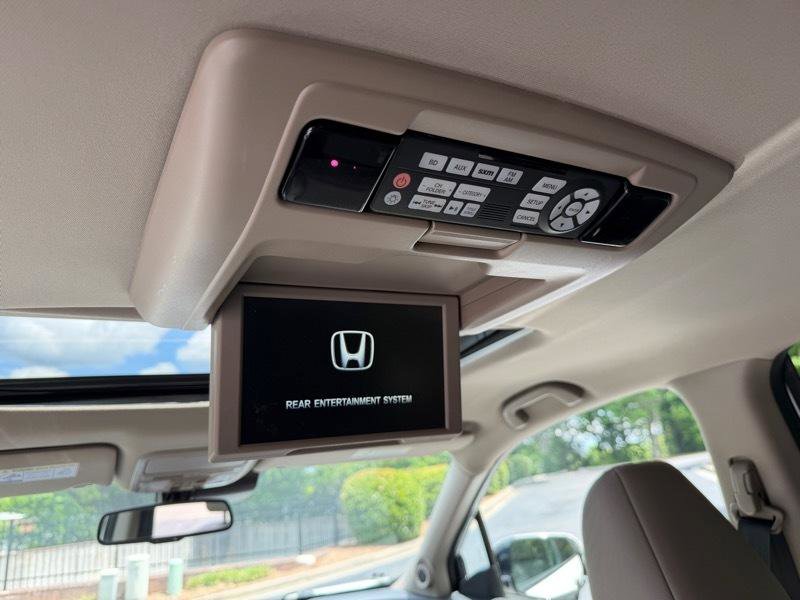 Used 2016 Honda Pilot Touring image 28