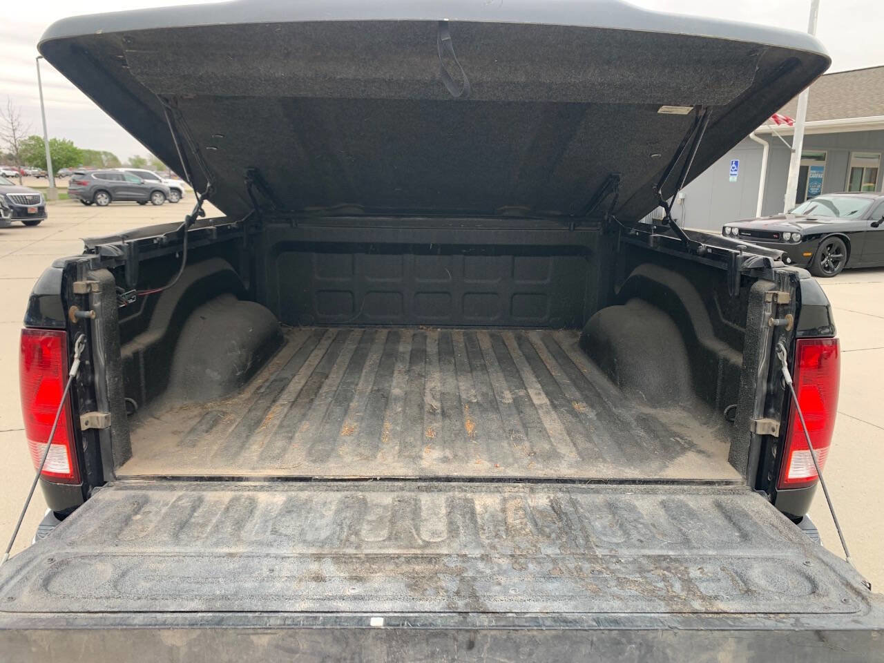 Used 2009 Dodge Ram 1500 Truck Laramie AWD/4WD image 9