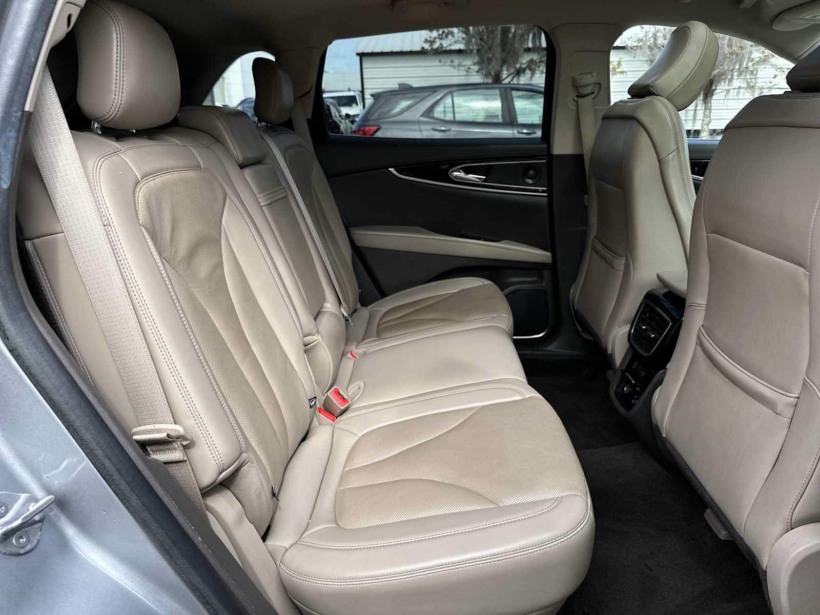 Used 2021 Lincoln Nautilus Reserve FWD image 19