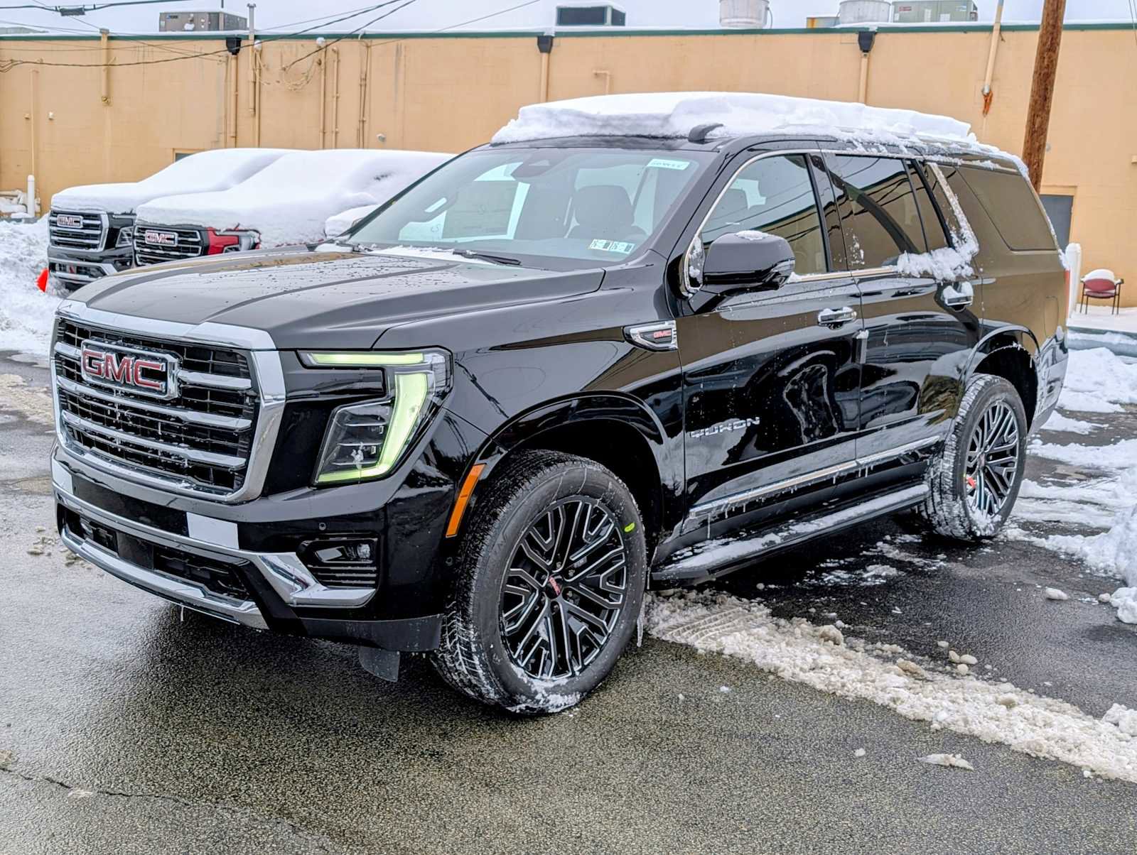 New 2026 GMC Yukon Elevation image 1