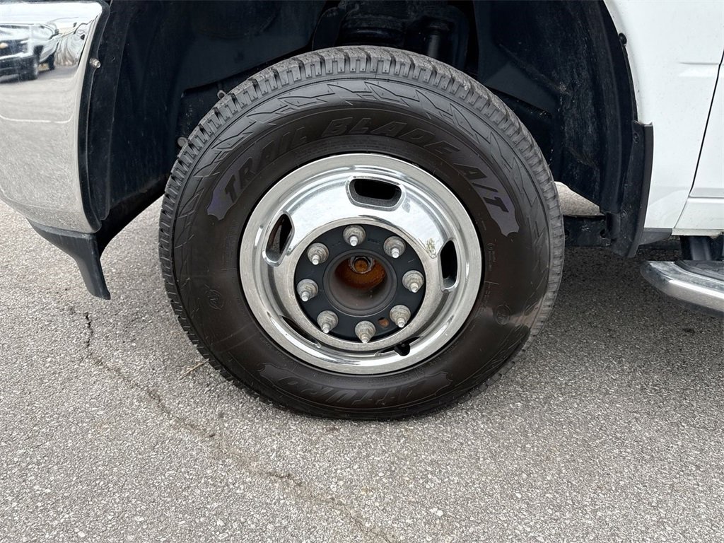 Used 2024 RAM 3500 Big Horn image 10