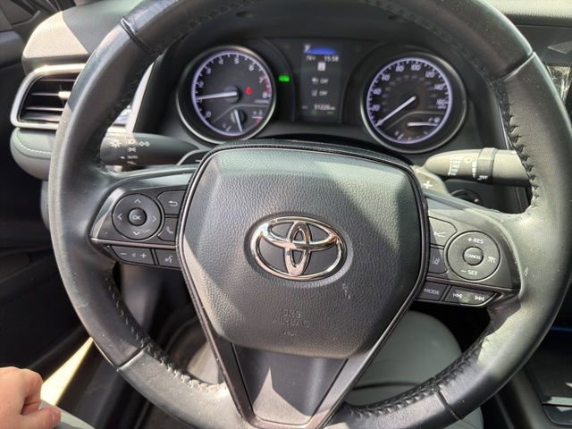 Used 2023 Toyota Camry SE w/ Convenience Package FWD image 8