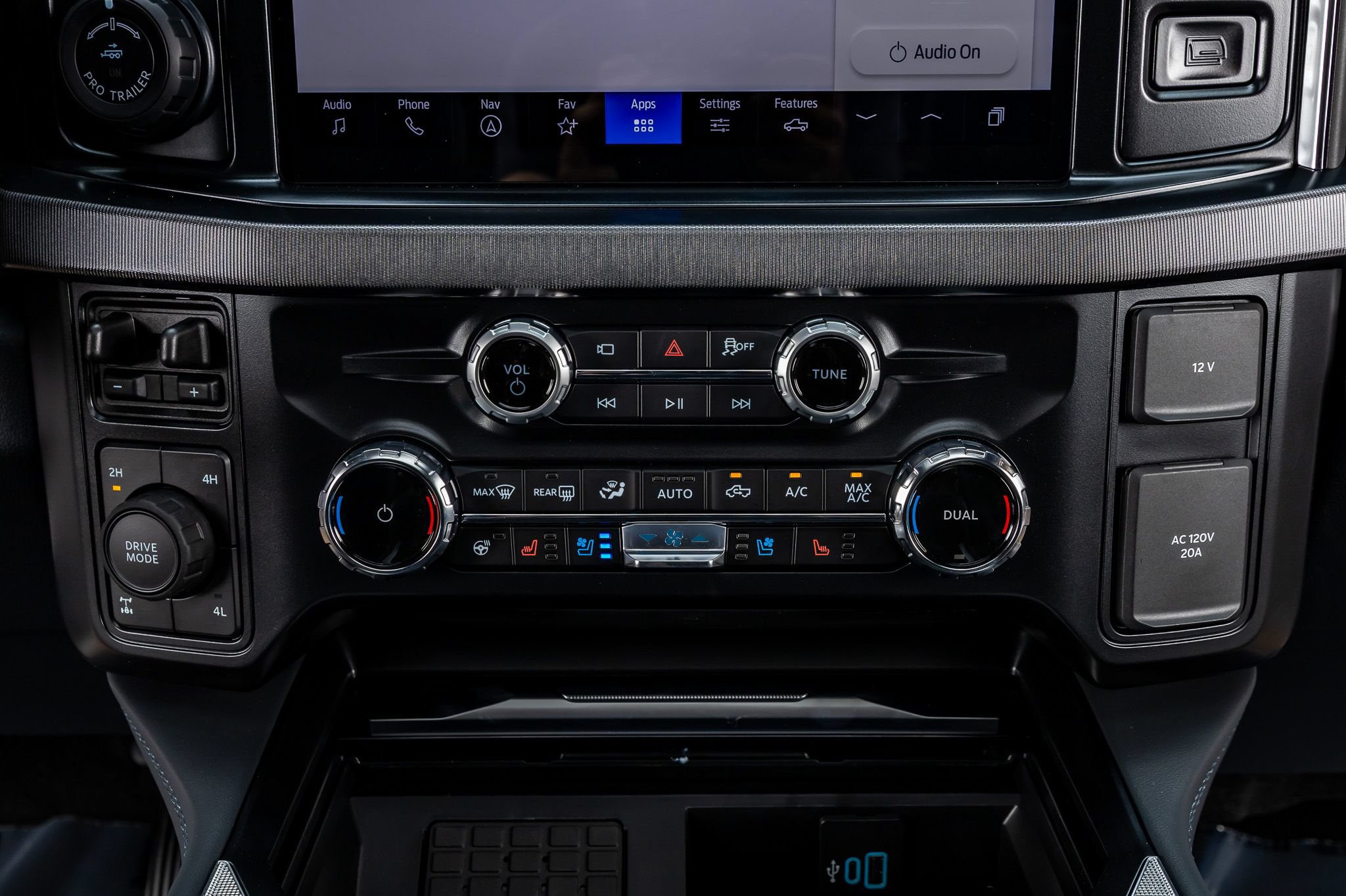 Used 2026 Ford F250 Platinum AWD/4WD image 28