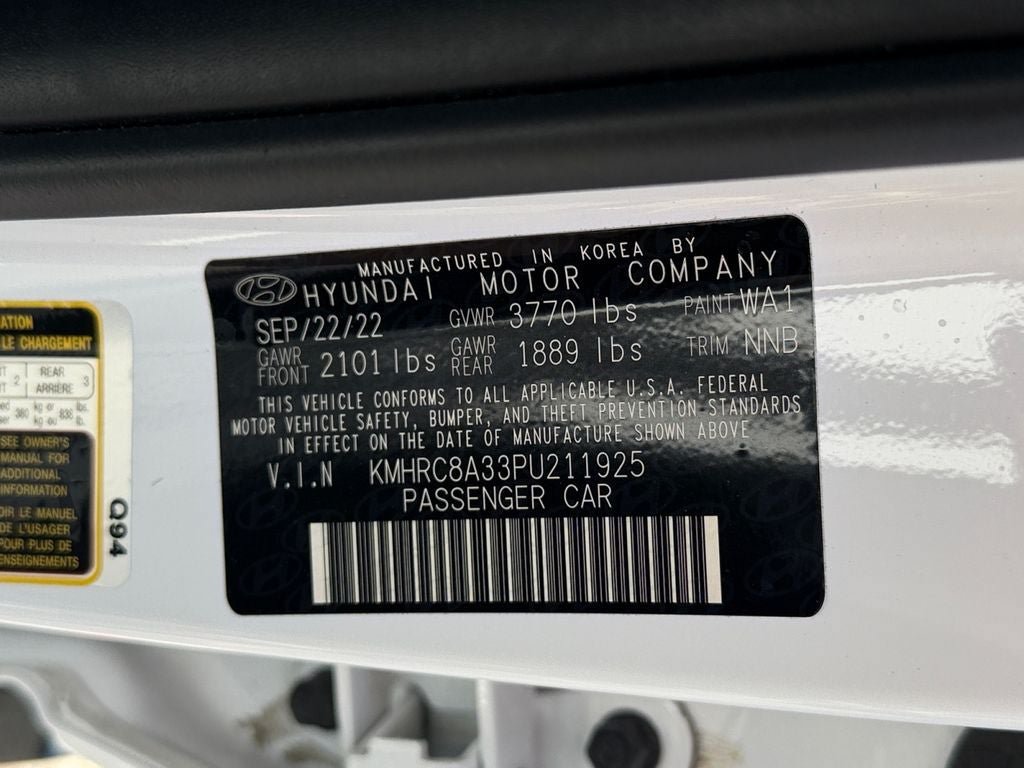 Used 2023 Hyundai Venue Limited FWD image 37