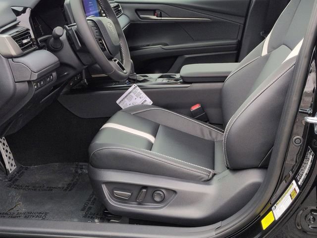Certified 2026 Toyota Camry SE w/ Convenience Package image 13