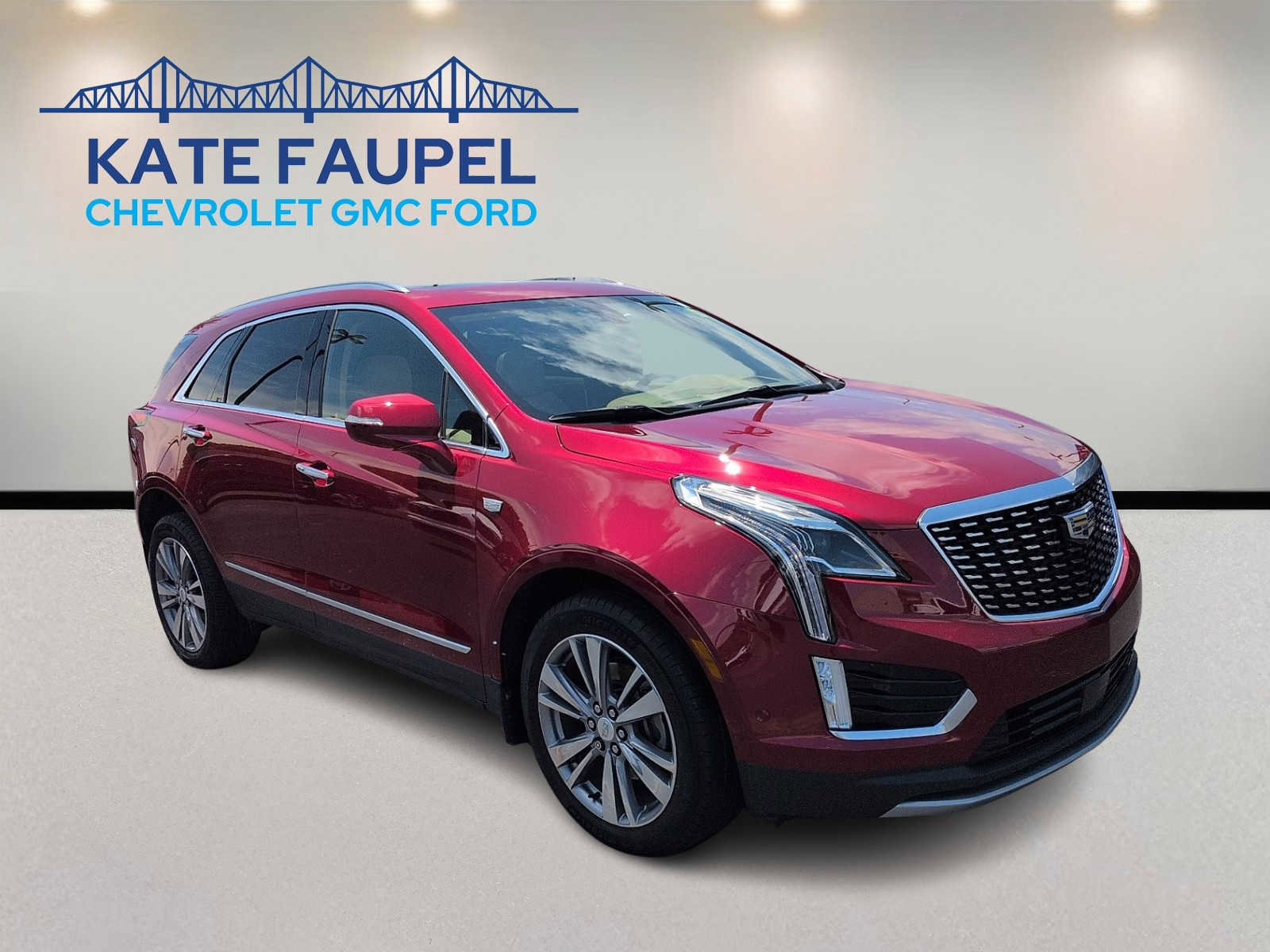 Used 2020 Cadillac XT5 Premium Luxury w/ Platinum Package AWD/4WD image 1
