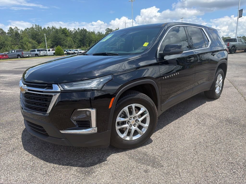 Used 2024 Chevrolet Traverse LS FWD 360° Tour