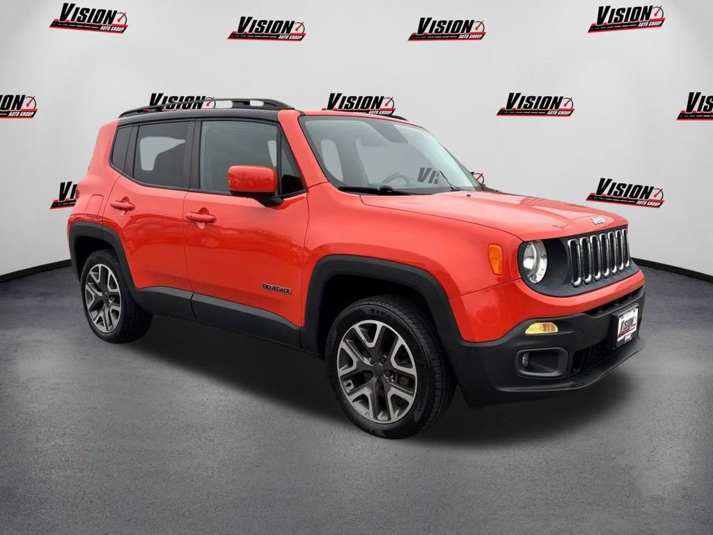 Used 2015 Jeep Renegade Latitude w/ Popular Equipment Group AWD/4WD image 3