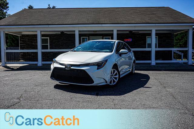 Used 2020 Toyota Corolla LE image 1